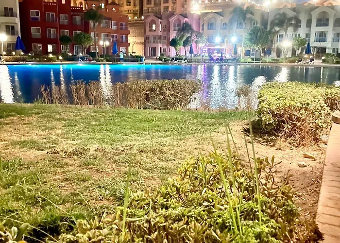 Water Front Porto Sokhna For Familis Alpesi faház *